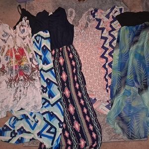 Women's clothing bundle